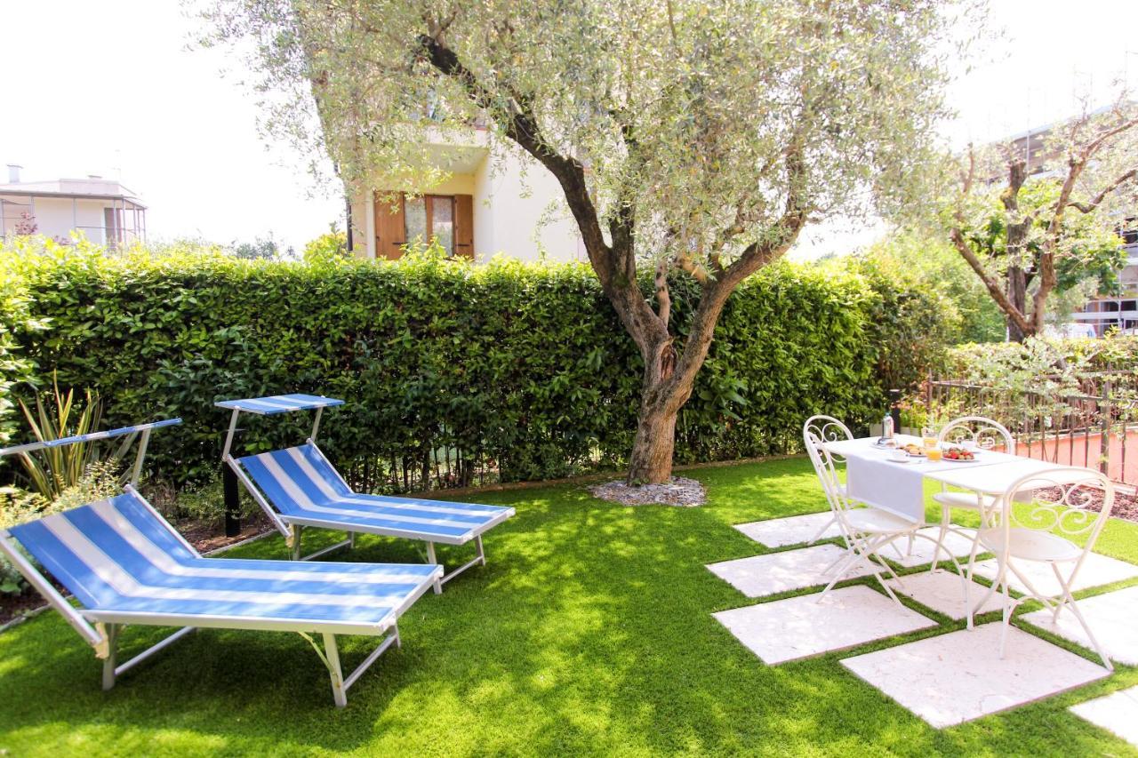Maison Olive Desenzano del Garda Buitenkant foto