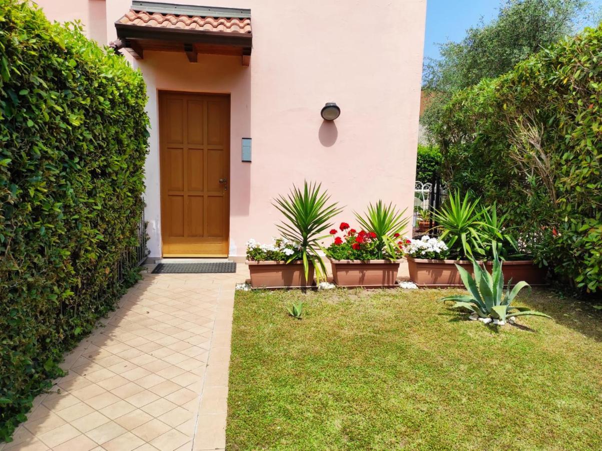 Maison Olive Desenzano del Garda Buitenkant foto